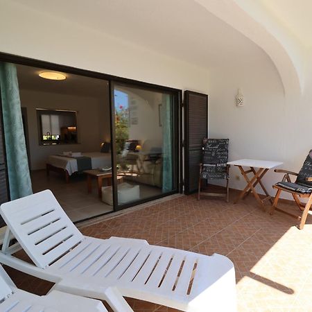 Camelia 52 Beach Studio Apartment - Sao Rafael, Albufeira Buitenkant foto