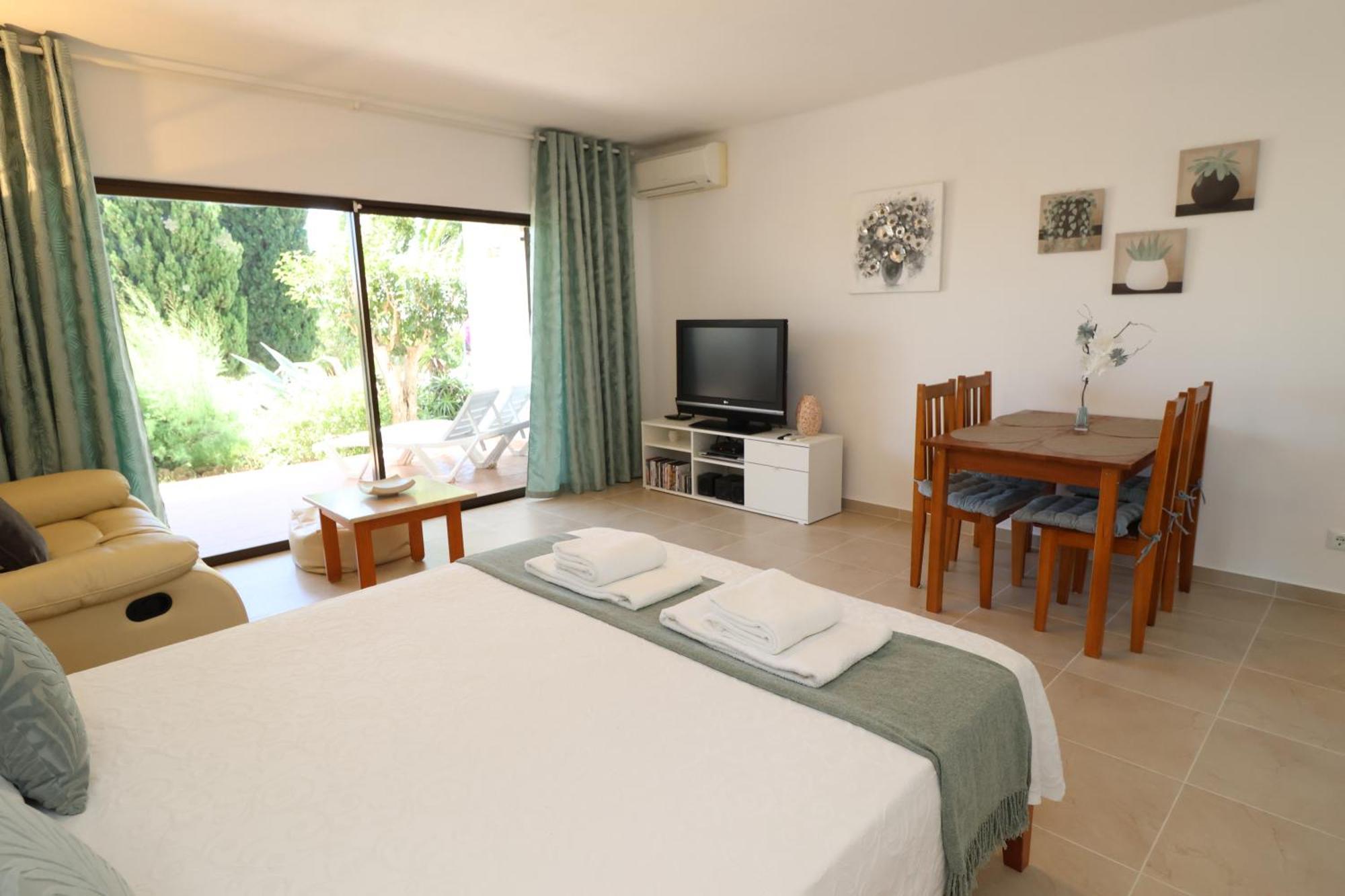 Camelia 52 Beach Studio Apartment - Sao Rafael, Albufeira Buitenkant foto